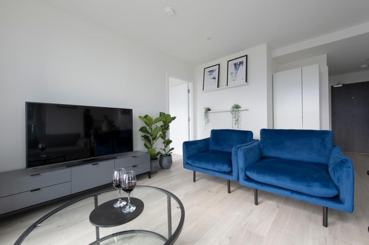 Ac Luxe Penthouse With Free Parking Apartment ลอนดอน ภายนอก รูปภาพ